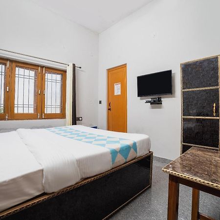 Hotel O Home Gautam Homestay Дехрадун Экстерьер фото