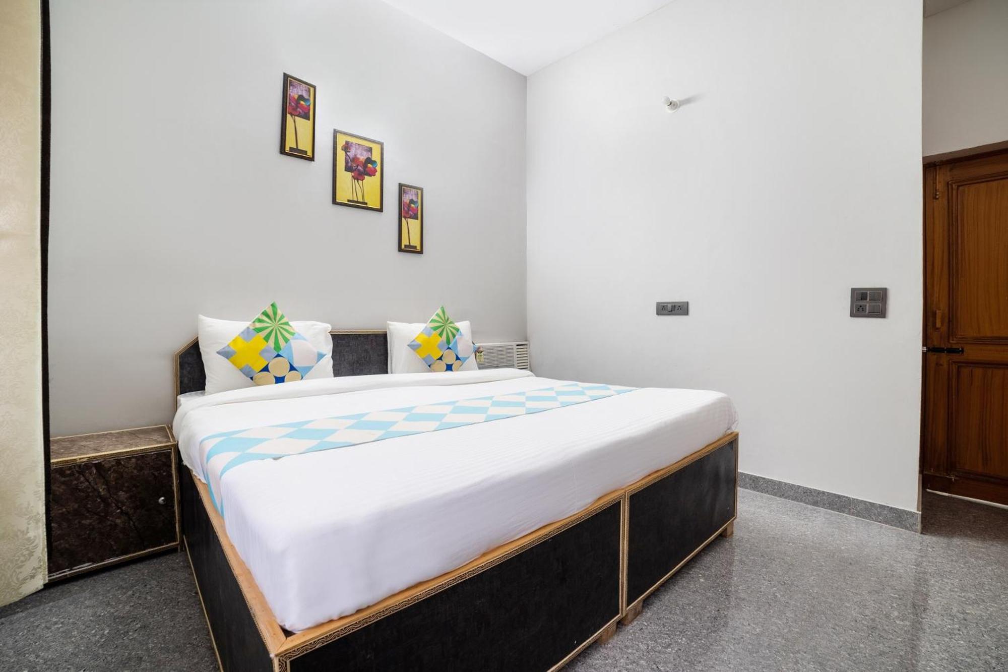 Hotel O Home Gautam Homestay Дехрадун Экстерьер фото